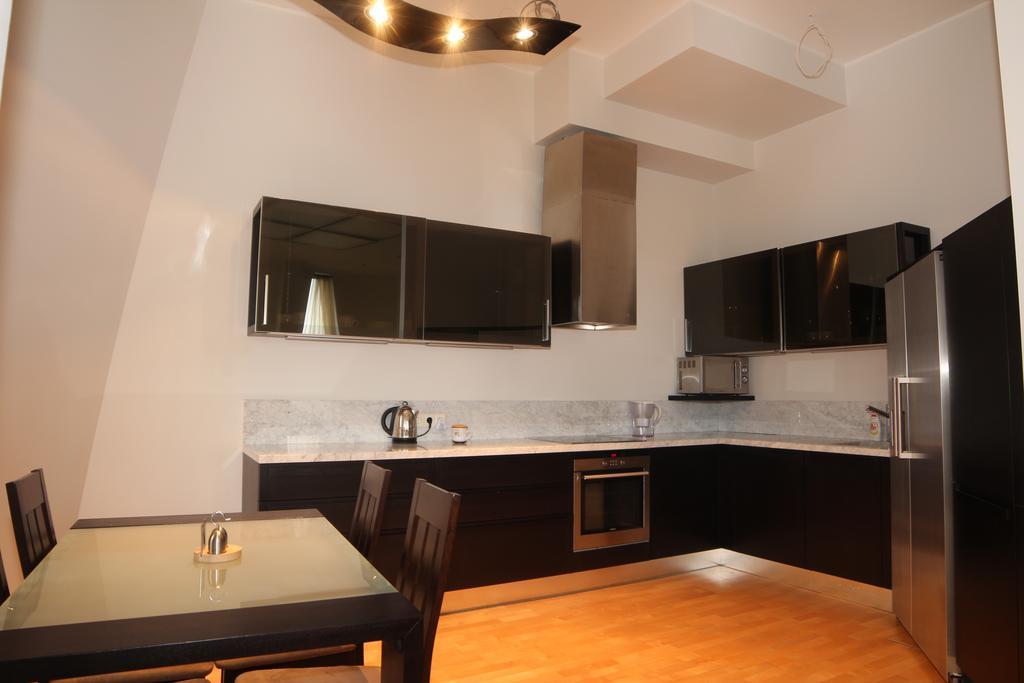 Rotermanni Lux Apartment Tallinn Extérieur photo